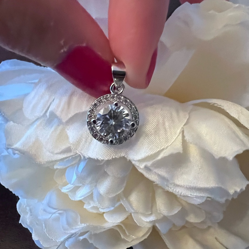 Round cut pavé sterling silver necklace pendant